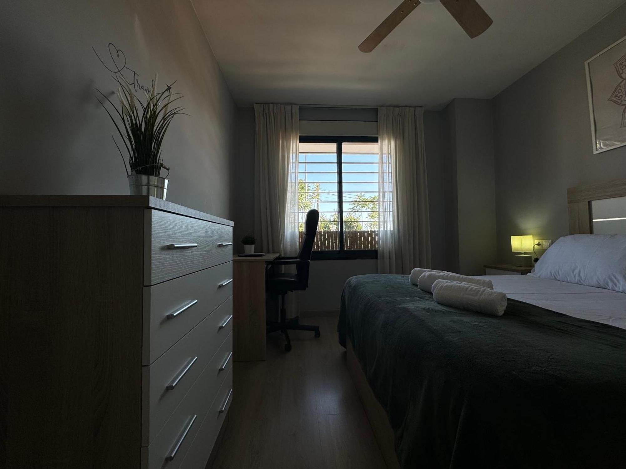 Beach Apartment, Torre Benagalbon توري دي بيناغالبون المظهر الخارجي الصورة