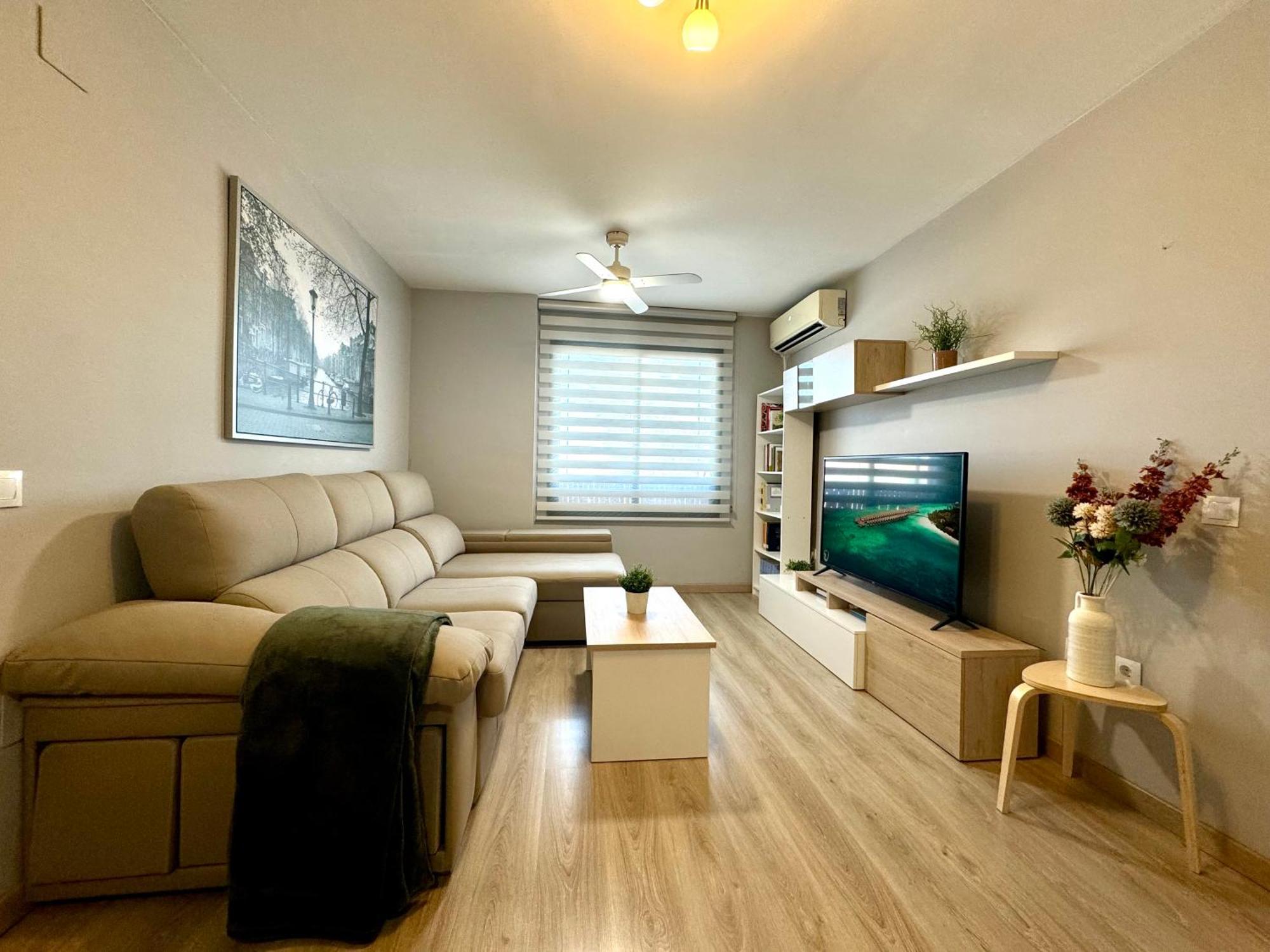 Beach Apartment, Torre Benagalbon توري دي بيناغالبون المظهر الخارجي الصورة